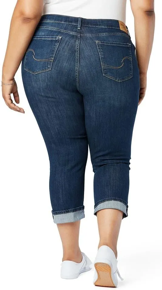 Levi Strauss Signature Gold Women's Mid-Rise Slim Fit Capris (Available in Plus Size)