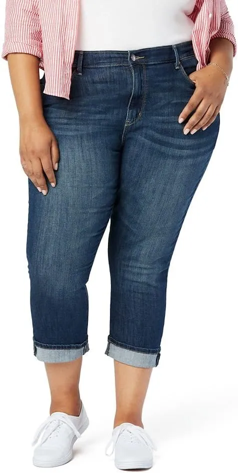 Levi Strauss Signature Gold Women's Mid-Rise Slim Fit Capris (Available in Plus Size)