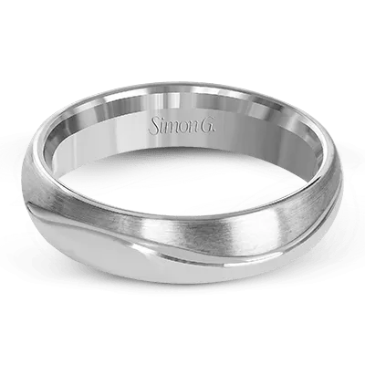 Men's Wedding Band In 14k Or 18k Gold