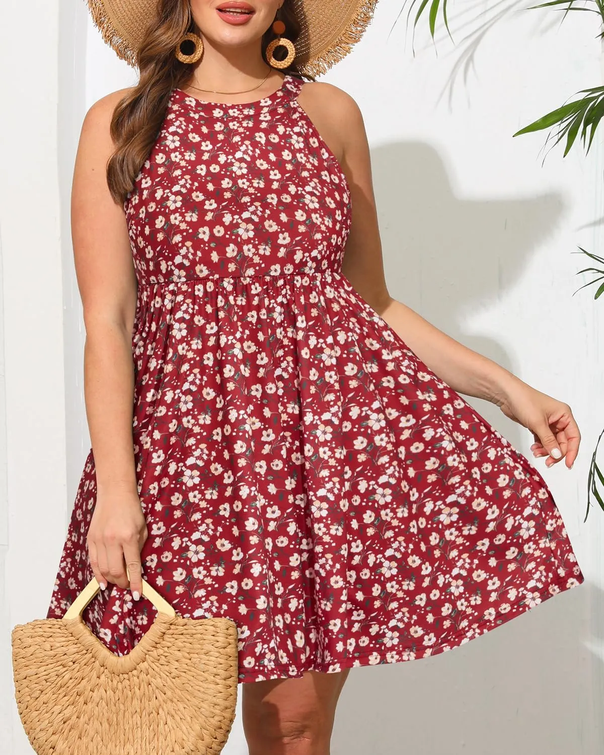 Plus Size Summer Dress - Casual Sun Halter Neck Sleeveless Short Sundress with Pockets