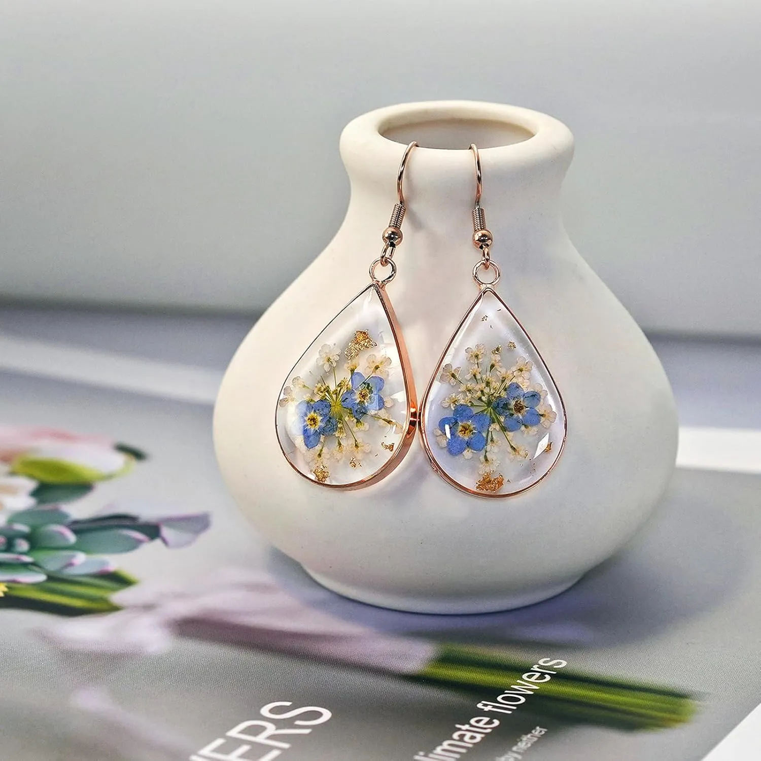 Pressed Flower Earrings,Handmade Forget-Me-Not and Queen Anne's Lace Wildflower Earrings,Unique Resin Dried Flower Earrings,Perfect for Parties or Gifting (Teardrop Rose Gold)