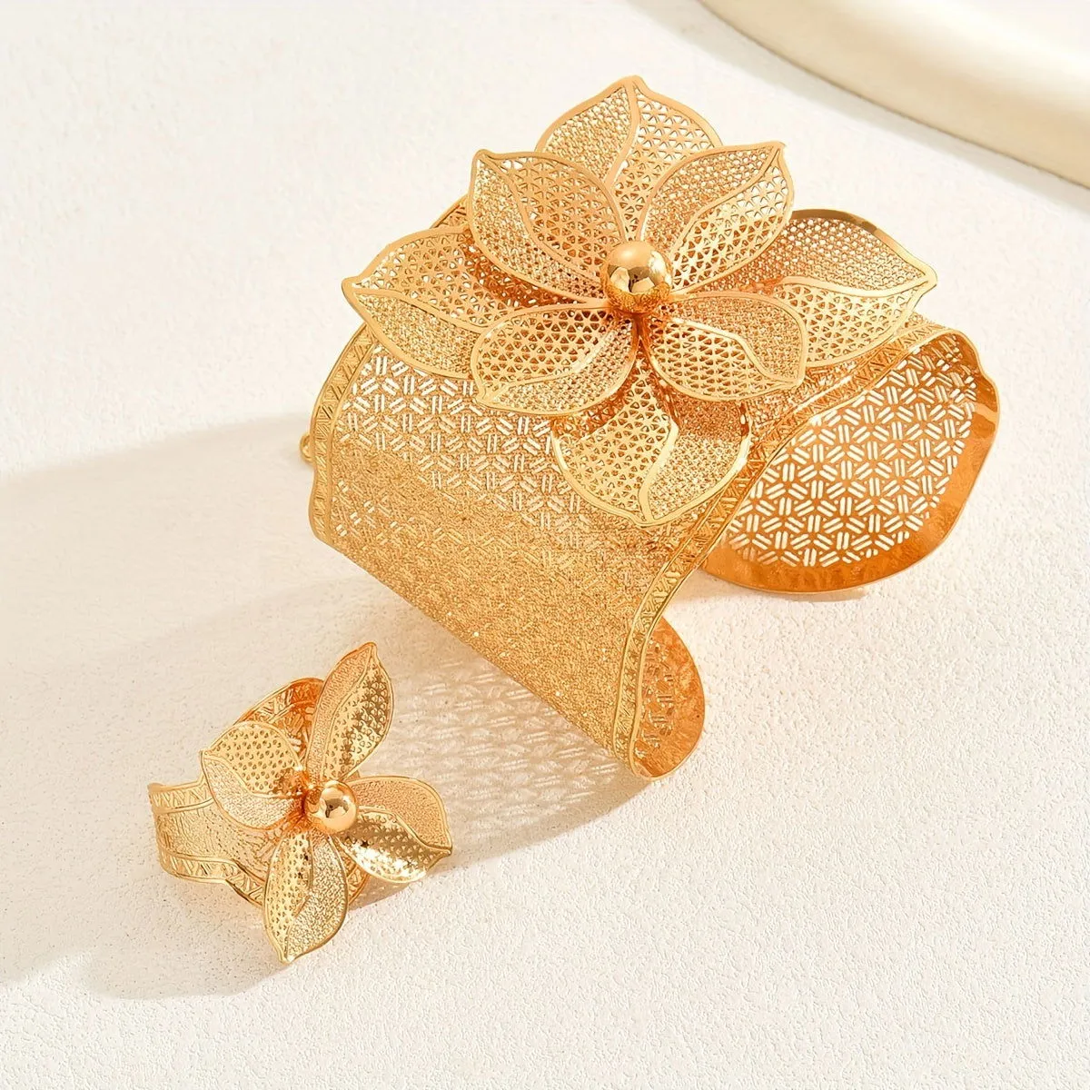 Vintage 24k Golden Gold-Plated Flower Bangle and Ring