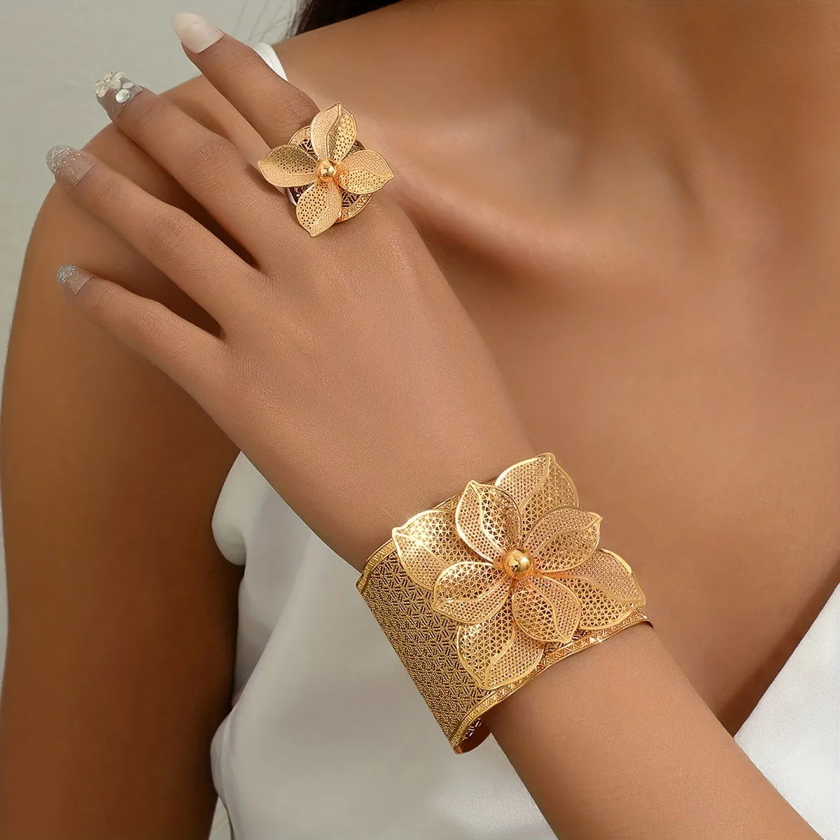 Vintage 24k Golden Gold-Plated Flower Bangle and Ring